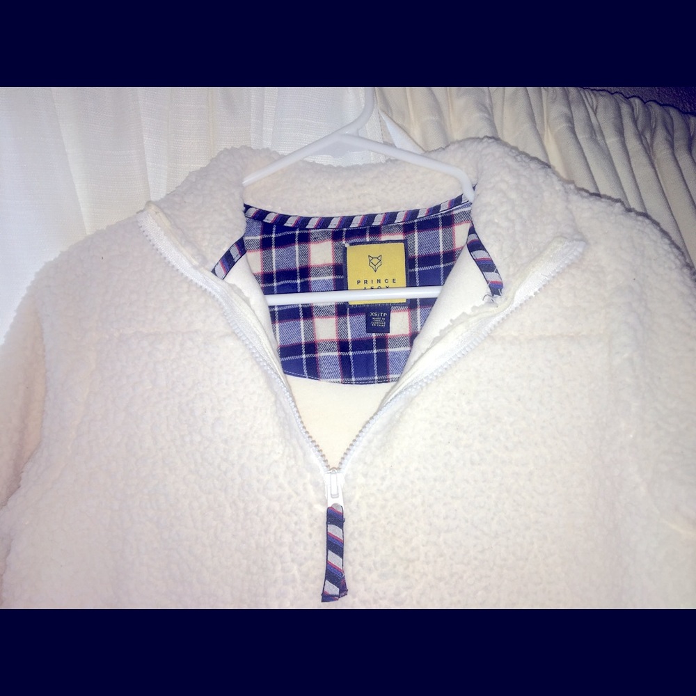 Fleece pullover